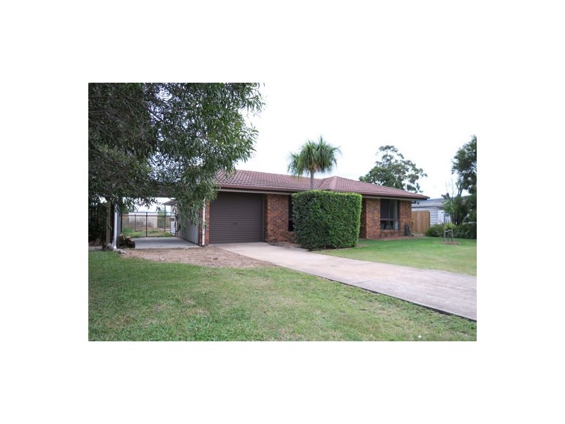 16 Midland Street, Yamanto QLD 4305