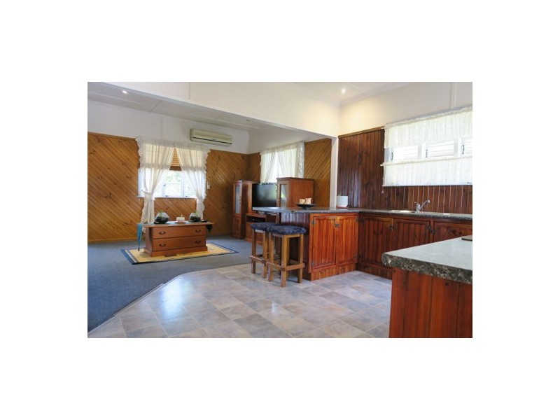 14 Wattle Street, North Booval QLD 4304