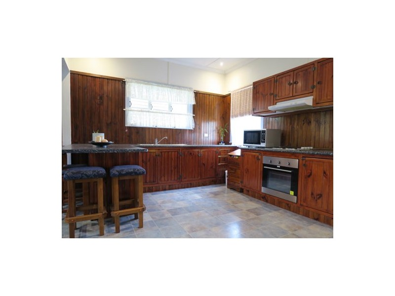 14 Wattle Street, North Booval QLD 4304