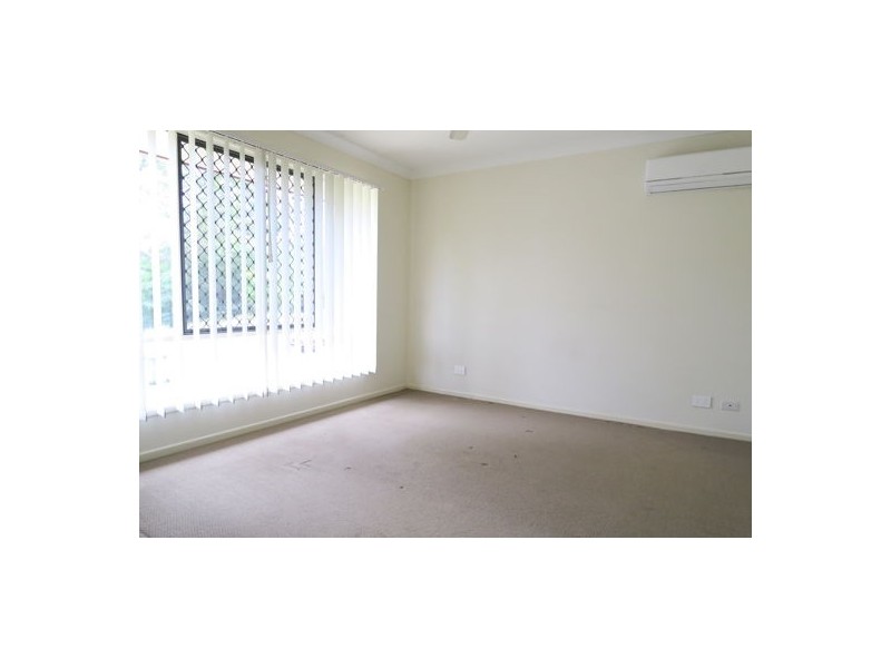 14 Bowen Place, Blackstone QLD 4304