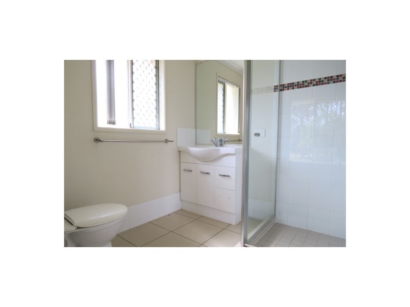 14 Bowen Place, Blackstone QLD 4304