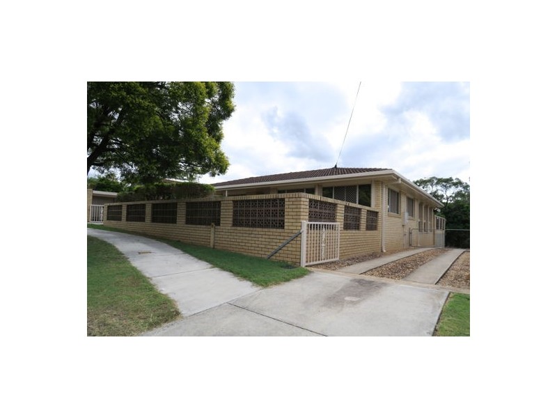 50 Cranes Road, North Ipswich QLD 4305