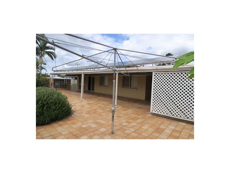 50 Cranes Road, North Ipswich QLD 4305