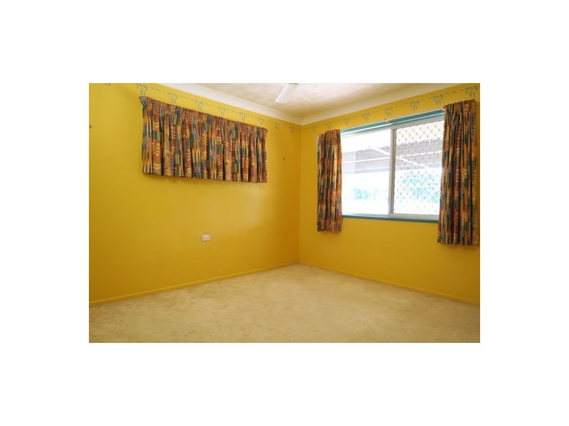 50 Cranes Road, North Ipswich QLD 4305