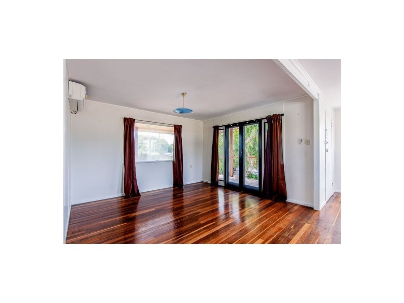 149 Raceview Street, Raceview QLD 4305