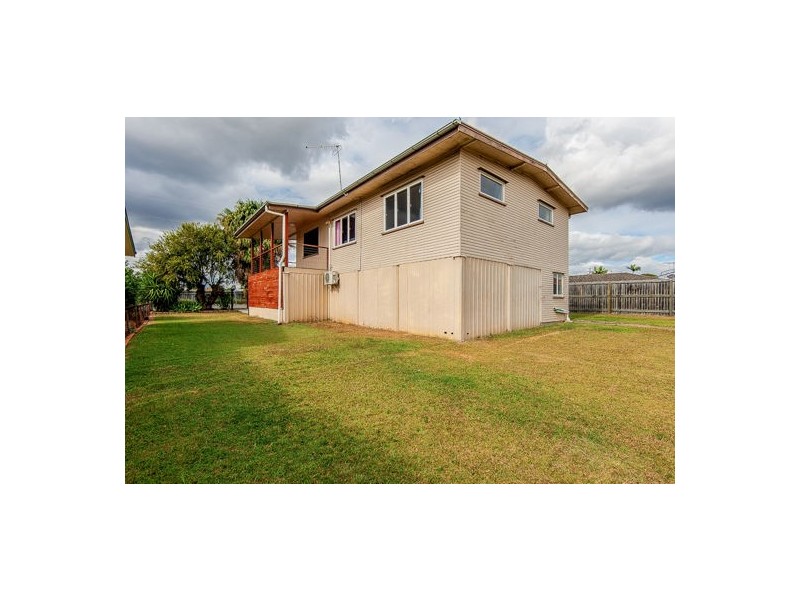 149 Raceview Street, Raceview QLD 4305