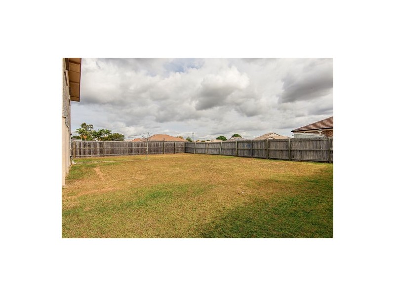 149 Raceview Street, Raceview QLD 4305