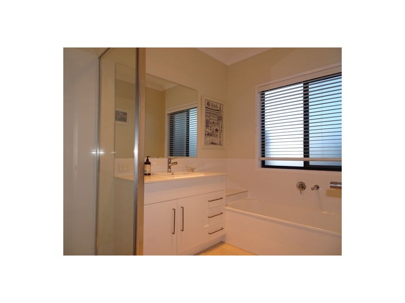 137 Edmond Street, Marburg QLD 4346