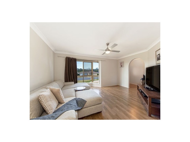 77 Equestrian Drive, Yamanto QLD 4305