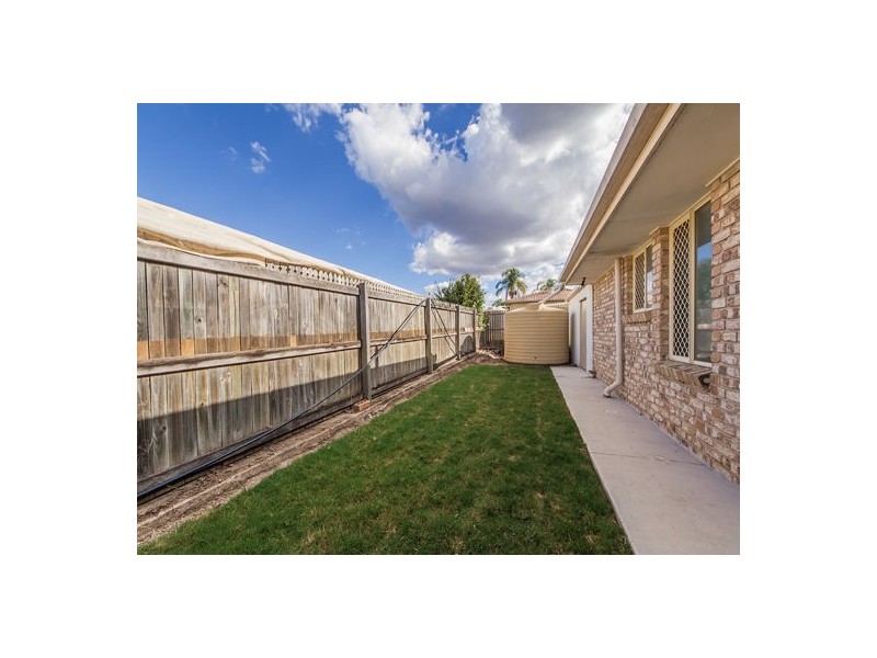 77 Equestrian Drive, Yamanto QLD 4305