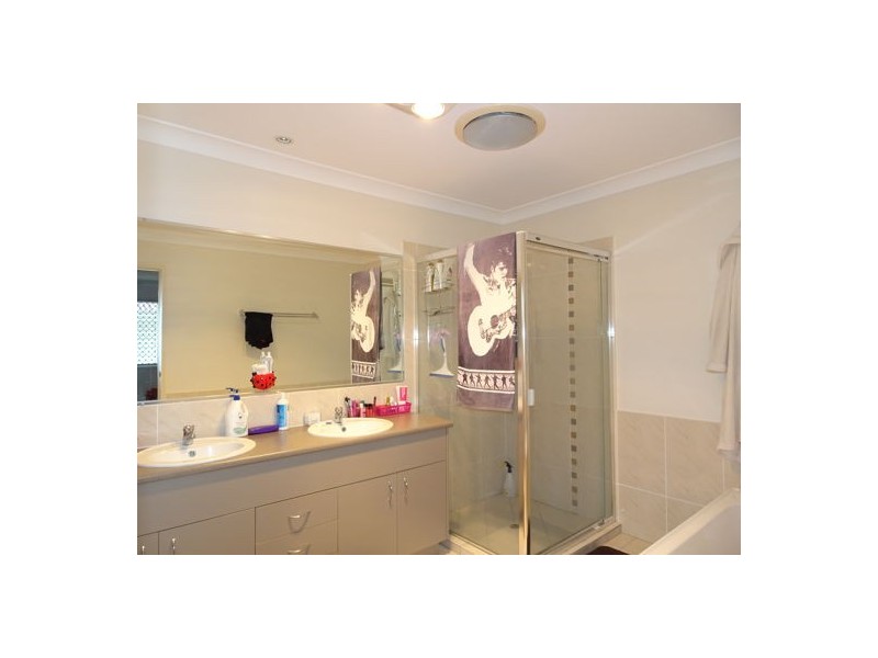 18/21B Hunter Street, Brassall QLD 4305