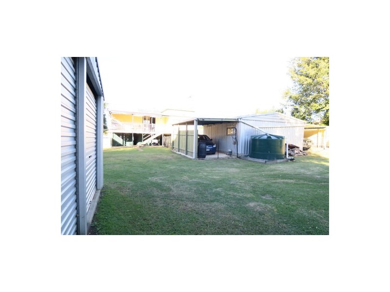 63 Wildey St, Raceview QLD 4305
