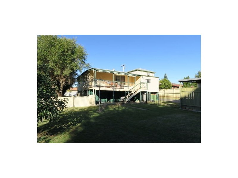 63 Wildey St, Raceview QLD 4305