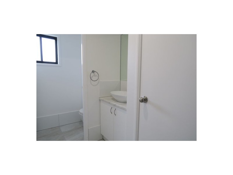 82 Oakview Circuit, Brookwater QLD 4300