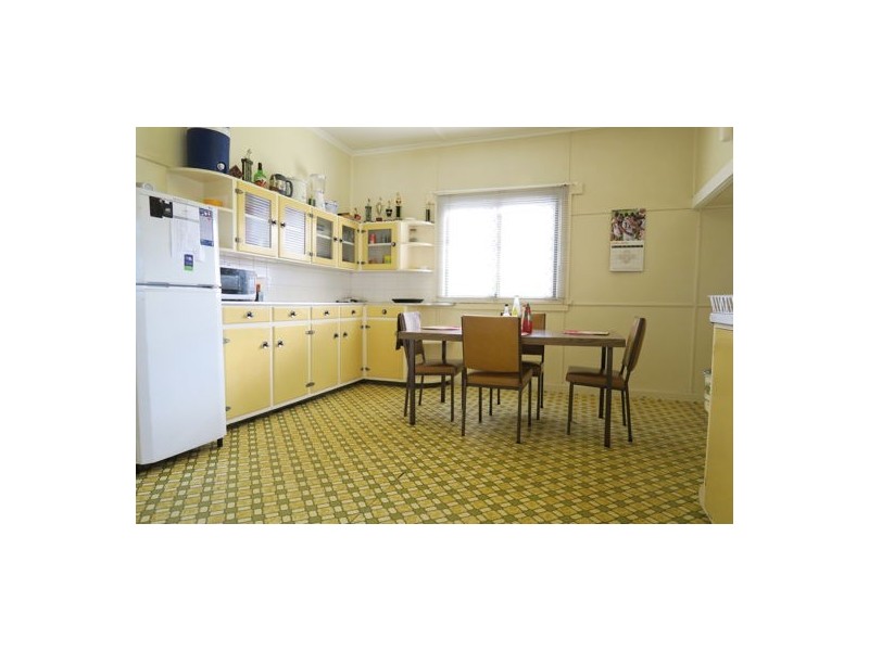 1 Spresser Street, Tivoli QLD 4305