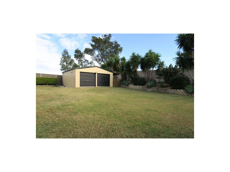 27 Harrison Grove, Deebing Heights QLD 4306
