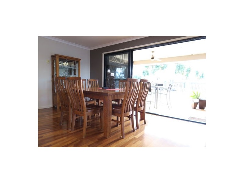 27 Harrison Grove, Deebing Heights QLD 4306