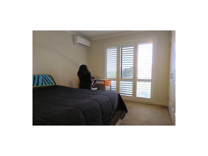 27 Harrison Grove, Deebing Heights QLD 4306