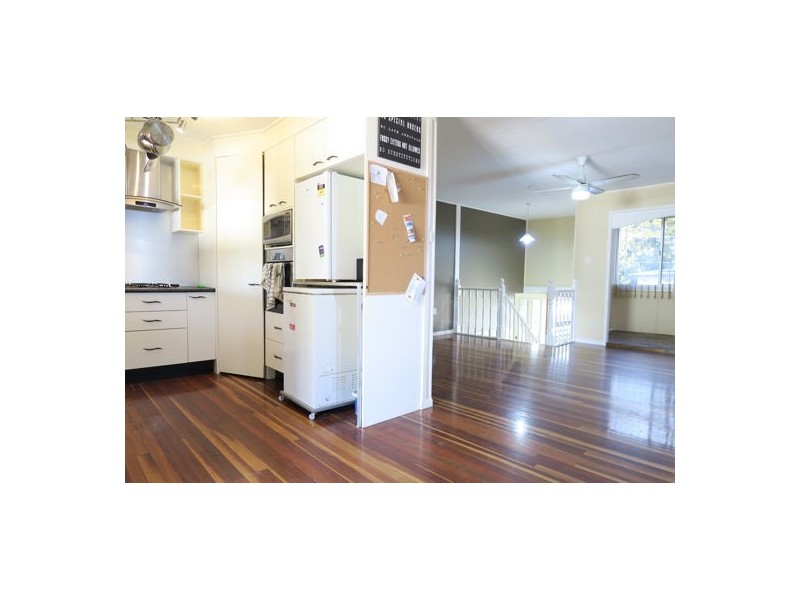 5 Teak Street, Raceview QLD 4305