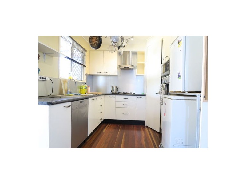 5 Teak Street, Raceview QLD 4305
