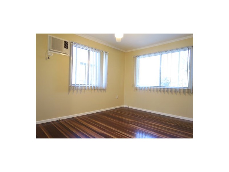 5 Teak Street, Raceview QLD 4305