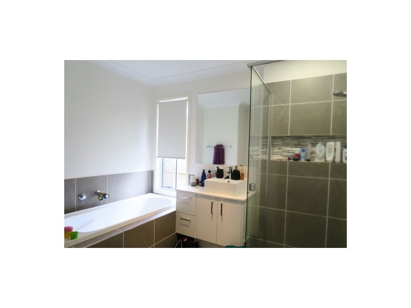 38 Bottlebrush Drive, Deebing Heights QLD 4306