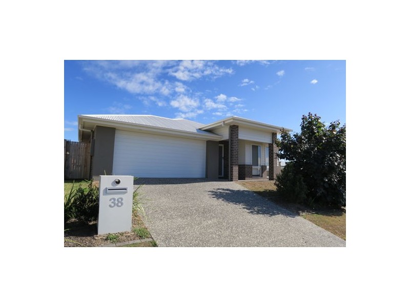 38 Bottlebrush Drive, Deebing Heights QLD 4306