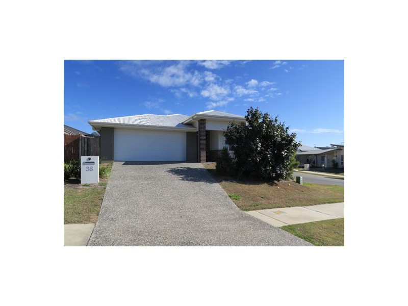 38 Bottlebrush Drive, Deebing Heights QLD 4306