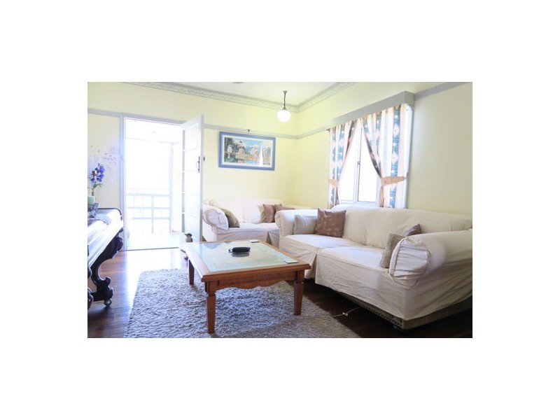 60 Bergin Street, North Booval QLD 4304