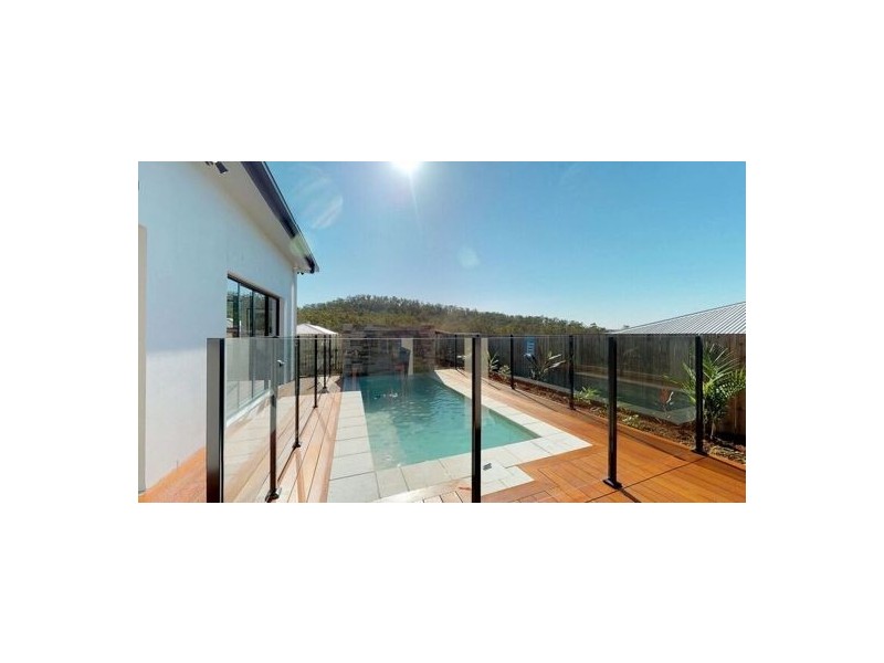 14 Miami Street, Spring Mountain QLD 4124
