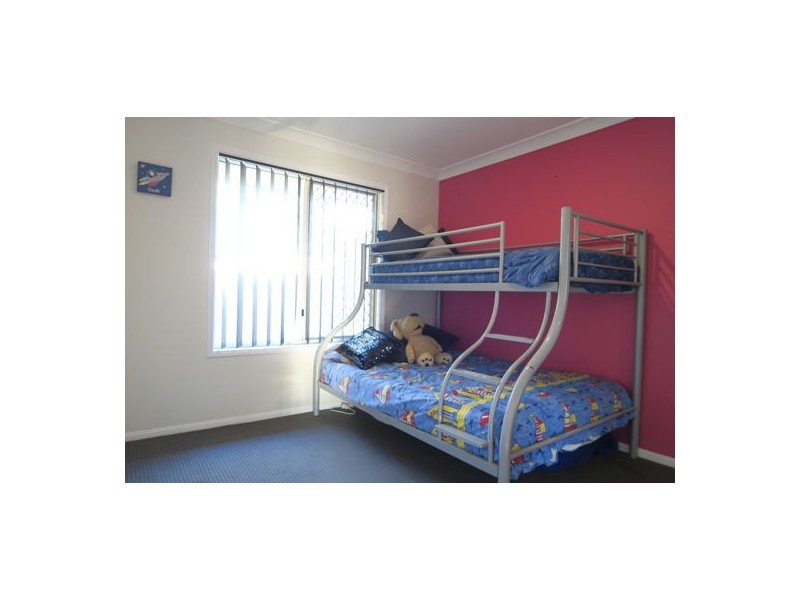 58 Jacana Crescent, Flinders View QLD 4305