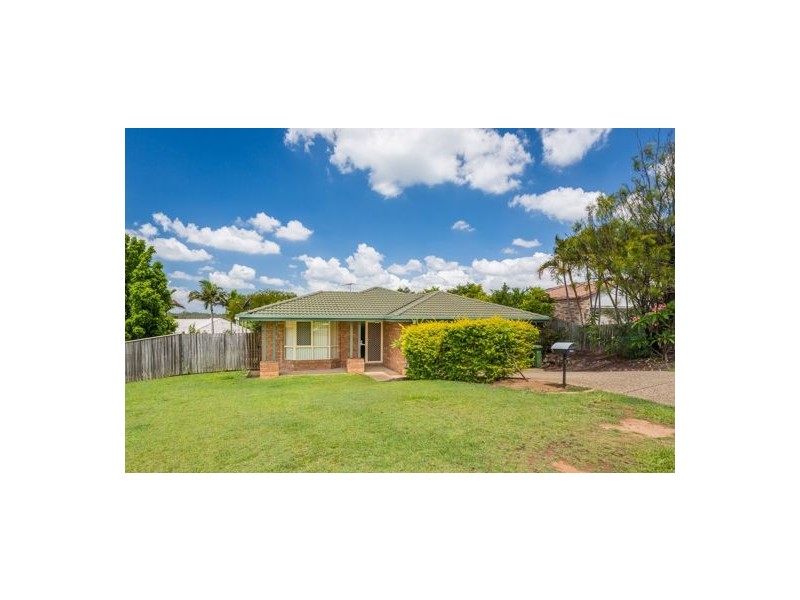 8 Lakemba Place, Brassall QLD 4305