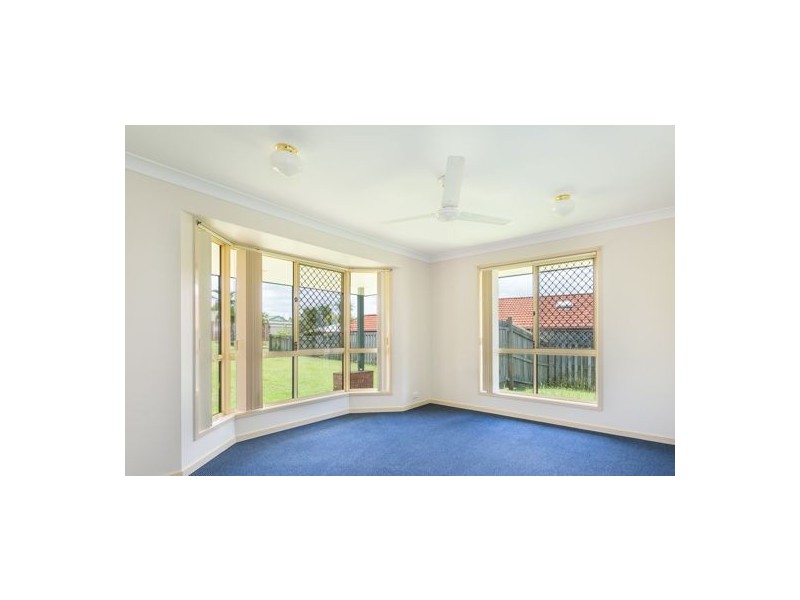 8 Lakemba Place, Brassall QLD 4305