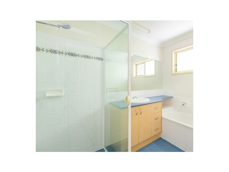 8 Lakemba Place, Brassall QLD 4305