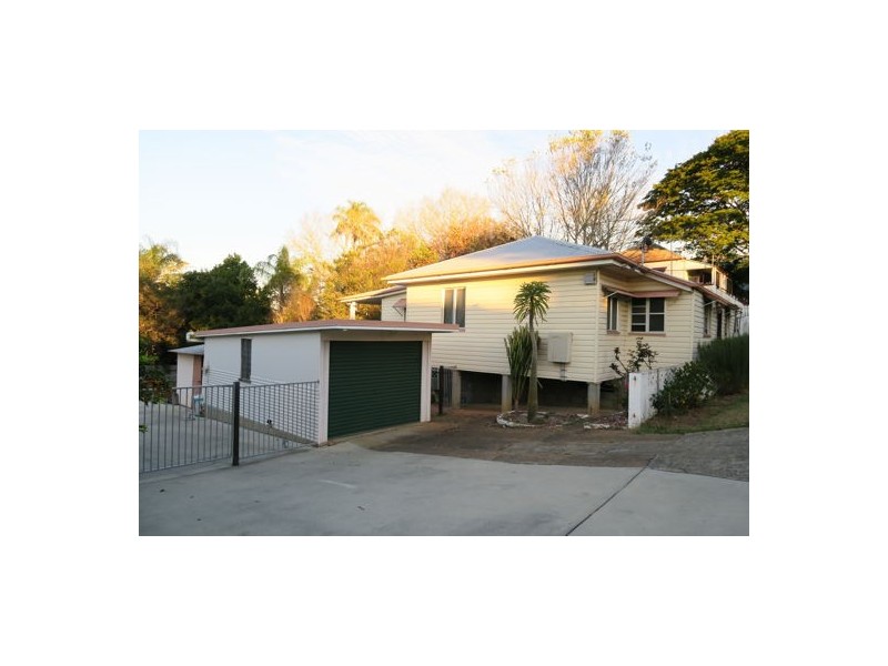 67 Pine Street, North Ipswich QLD 4305