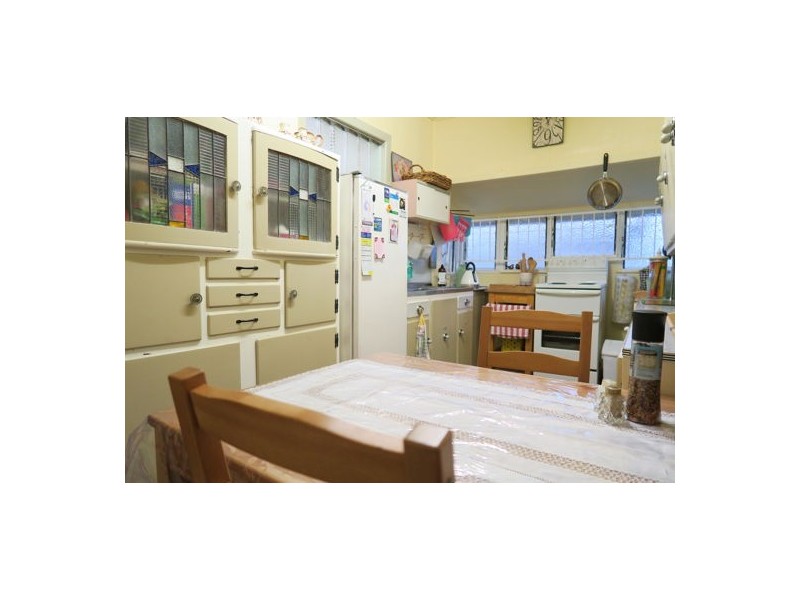 67 Pine Street, North Ipswich QLD 4305