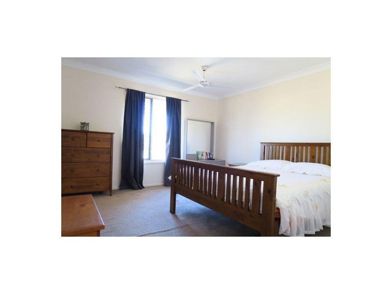 28 Jonquil Circuit, Flinders View QLD 4305
