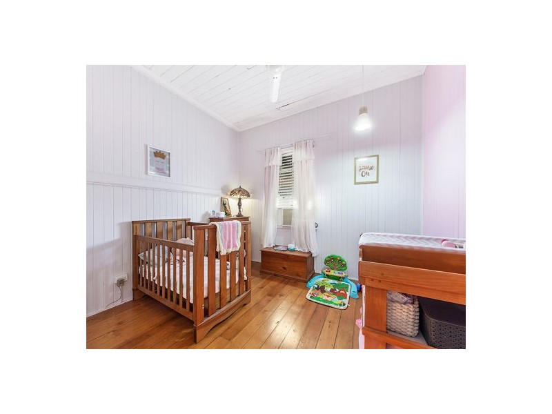 25 Burnett Street, Sadliers Crossing QLD 4305