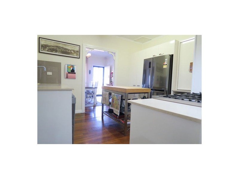 14 Orchard Street, Eastern Heights QLD 4305