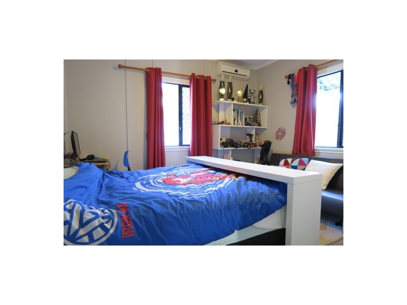 14 Orchard Street, Eastern Heights QLD 4305