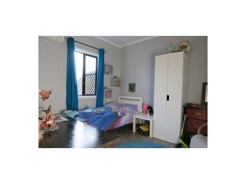 14 Orchard Street, Eastern Heights QLD 4305