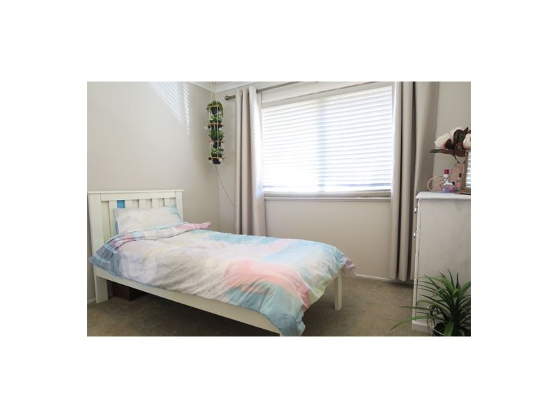 29 Prunda Parade, Raceview QLD 4305