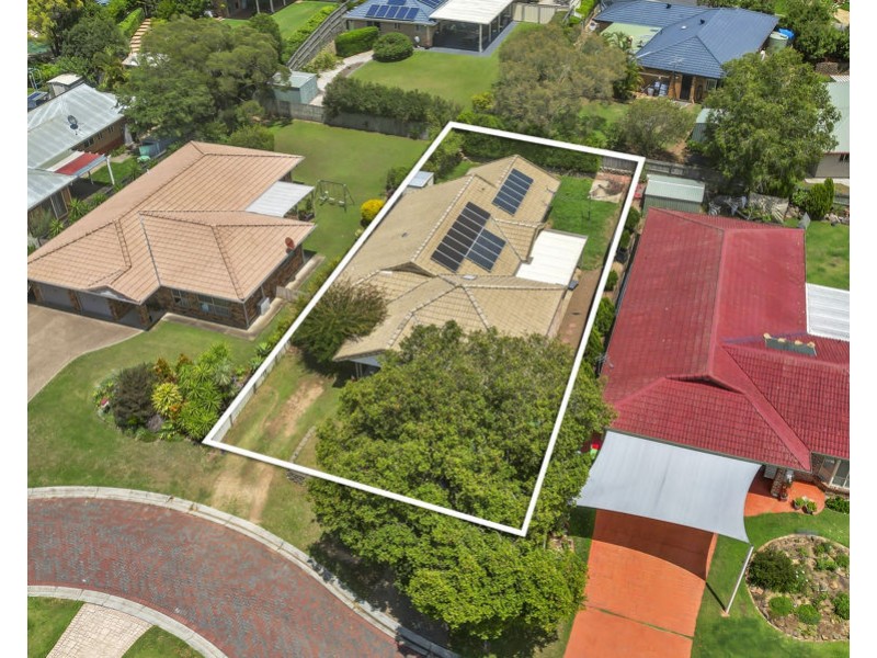 5 Lakewood Court, Flinders View QLD 4305