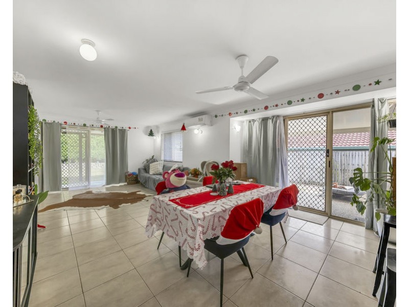 5 Lakewood Court, Flinders View QLD 4305