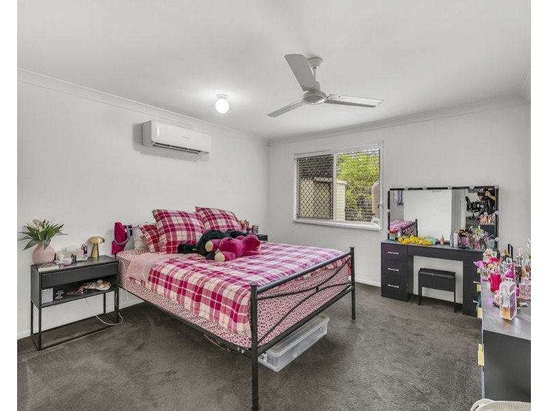 5 Lakewood Court, Flinders View QLD 4305