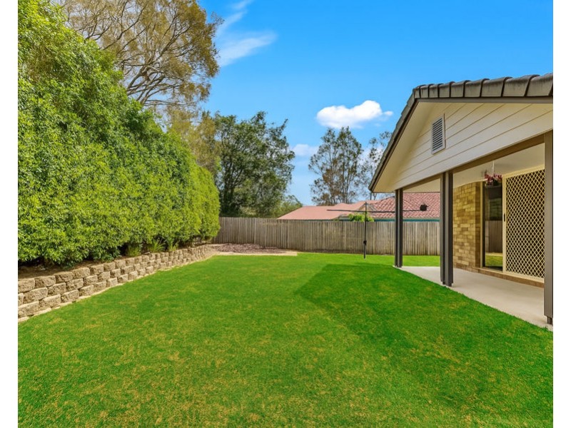 5 Lakewood Court, Flinders View QLD 4305