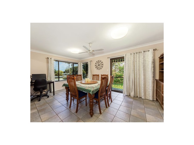 3 Loveanius Street, Silkstone QLD 4304