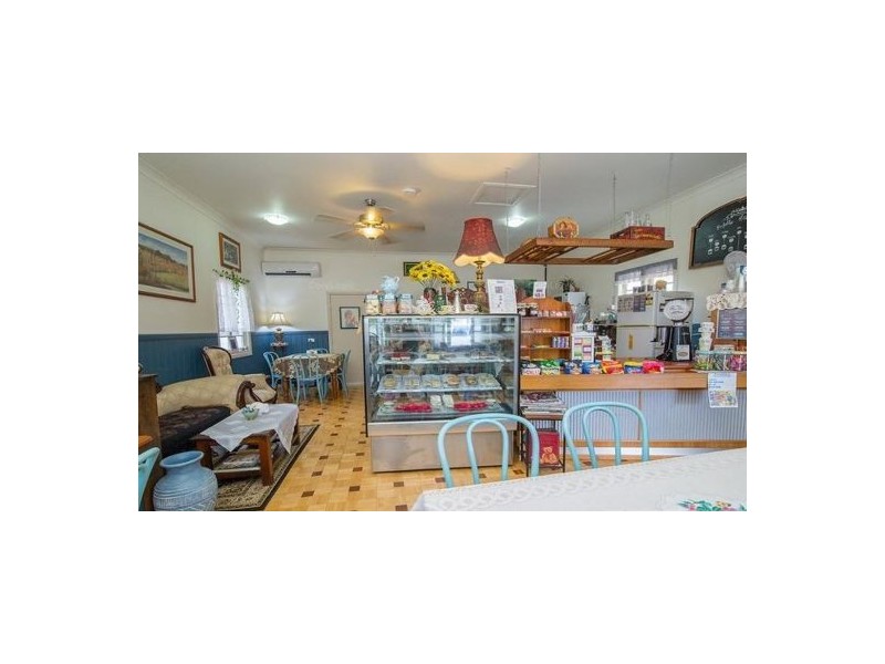 90 Woodend Road, Woodend QLD 4305