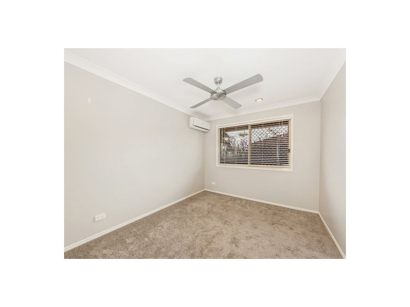 8 Crosby Crescent, Raceview QLD 4305