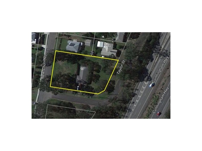 19 Taylor Street, Dinmore QLD 4303